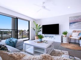 HOT Brand New 3 ensuite apartment, Redcliffe, Brisbane, yöpymispaikka kohteessa Redcliffe