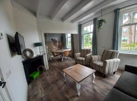 Vakantiewoning - Veurom, hotell i Ommen