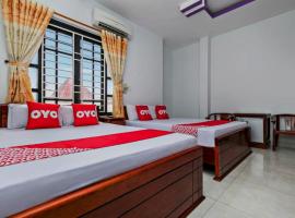 OYO 998 Loan Anh 2 Hotel, hotel di Da Nang Bay, Da Nang