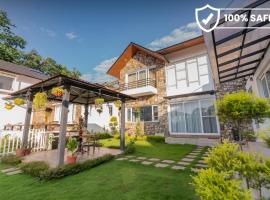 SaffronStays Wildernest, Dehradun - pet-friendly Swedish home amidst nature, huvila kohteessa Dehradun