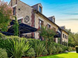 Amicitia - Hôtel & Restaurant, hotel v destinaci LʼIsle-Adam