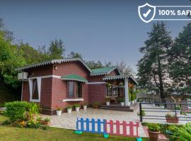 SaffronStays Gardens On The Lake, Bhimtal - pet-friendly garden villa by the lake, hotelli kohteessa Bhīm Tāl lähellä maamerkkiä Bhimtaljärvi