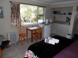 Papatowai Kereru Cabin, hotel in Papatowai