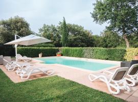 Villa San Giusto - Pool&Relax、Montemassiの駐車場付きホテル