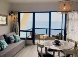 Precioso apartamento en primera línea de playa