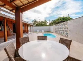 casadecastelhanos, Quadra do MAR de CASTELHANOS, 4 suítes com AR, Churrasqueira, Piscina, Hidromassagem, Cozinha INTEGRADA GOURMET Ideal para FAMÍLIA E AMIGOS