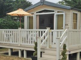 Hoburne park Bluebell10, beach rental in Burton