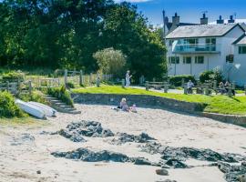 Min y Wygyr, villa in Cemaes Bay