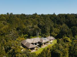 Treetops Lodge & Estate, resort i Horohoro