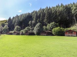 Dartmoor Retreat Lodge, holiday home in Exeter