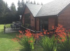 Lochside Lodge, holiday home in White Bridge