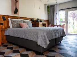 B&B Joli met priv&eacute; wellness, hotel con spa en Wemeldinge