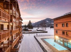 Résidence Club MMV Samoens – hotel z basenem w mieście Samoëns