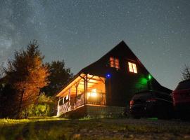 Urocza chata z sauną w bieszczadzkim Parku Krajobrazowym, cabin in Bukowiec