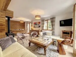 Chalet de standing spacieux avec terrasse et babyfoot - FR-1-344-1186