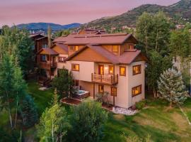 Chalet Couloir, hotel en Steamboat Springs