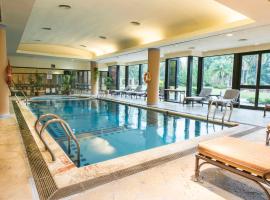 Sheraton Pilar Hotel & Convention Center, hotel u gradu Pilar