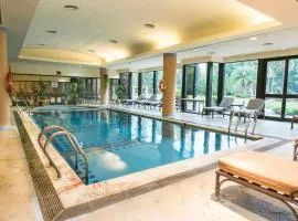 Sheraton Pilar Hotel & Convention Center