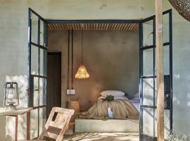 FARMHOUSE58, hotel com spa em Krugersdorp