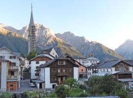 Stilvolle 2,5 Zimmer, Ferienwohnung in Sent, hotell sihtkohas Scuol