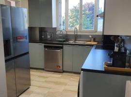 Appartement meublé de 77 m² Champigny-Sur-Marne, semesterboende i Champigny-sur-Marne