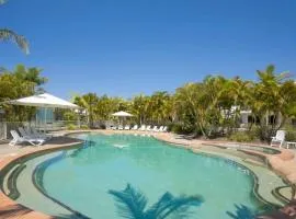 Tropical Paradise Retreat 2BR