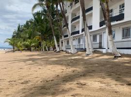 Vacacional Luna Mar, hotelli kohteessa Rincon de Guayabitos