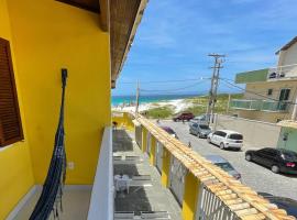 Duplex Miramar Praia das Dunas - Pé na Areia - Ar Condicionado, hotel en Cabo Frío