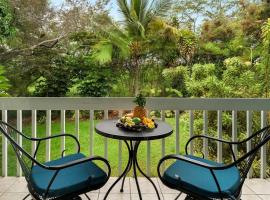 New A/C Central Kona Surf House 4bd/4bth Sleeps8, alquiler vacacional en la playa en Kailua-Kona