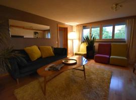 Bonis 2,5 Zimmer Ferienwohnung, hotel v destinaci Eschenz