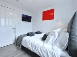 Stylish Studios by Luxestays Fulham