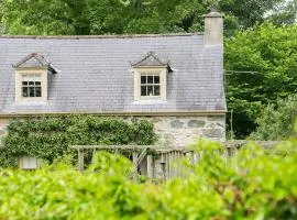 Ty Fry Cottage