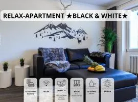 Relax Apartment Black & White
