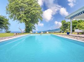 Villa du Morne d'Orange - Grande piscine, vue exceptionnelle sur St Pierre, plage à 5min, loma-asunto kohteessa Saint-Pierre