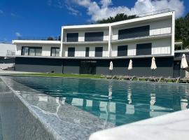 Ermal Terrace, будинок для відпустки у місті Вієйра-ду-Міню