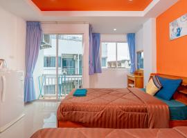 Nice to meat you Rooms, hotel in Nanai Road, Patong Beach