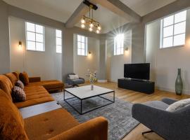 12A, Luxury & Unique, Cinema, Terrace, Stunning View, Central Location!, khách sạn ở Oisterwijk