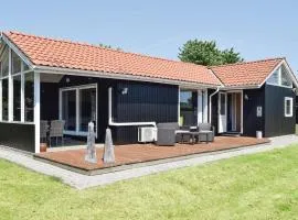 Stunning Home In Odder With 4 Bedrooms, Sauna And Wifi