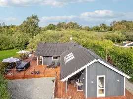 Amazing Home In Ebeltoft With Sauna