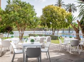 瓦伦西亚媒介酒店，位于瓦伦西亚的精品酒店