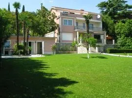 Villa Raisa