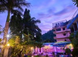 The Blue guest house – hotel w mieście Rishikesh