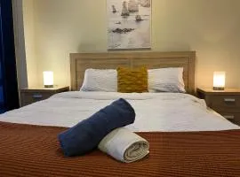 Breathtaking sea/city views 1B APT MEL CBD near Crown, DFO, Southern Cross