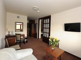 Hotel Kormoran, hotel v destinaci Mierki