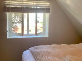 Zolder appartement Le Grenier, hotel v destinaci Dilsen-Stokkem