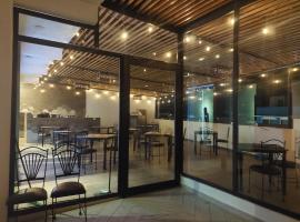 Hotel Cantera Jaguar, hotel s parkov&aacute;n&iacute;m v destinaci San Juan Teotihuac&aacute;n