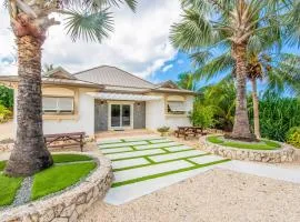The Mastic Sunnyhill Cottage