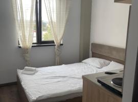 Garsoniera Luca, מקום אירוח בשירות עצמי בדרובטה-טורנו-סברין