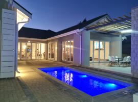 Villa 206 Clarens Golf Estate, country house in Clarens
