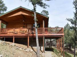 Beary Cozy, cabaña o casa de campo en Ruidoso